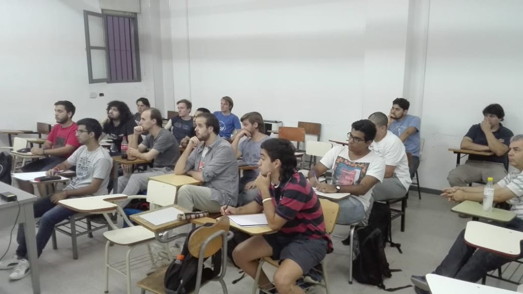 Aula con alumnos del DEA